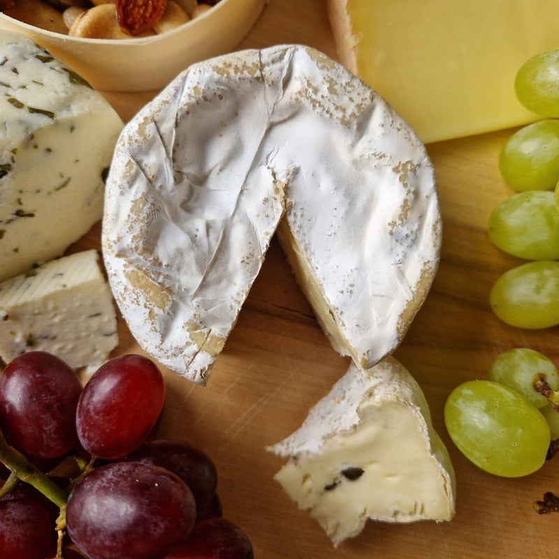 Bio-Camembert aus Weidemilch